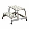 Escalonera de aluminio para resonancia magnética con plataforma superior y peldaños antideslizantes