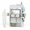 Celda caliente asypharma compacto clase A con dos puertos para guantes y compartimentos de plomo para preparacion de sustancias radiofarmaceuticas