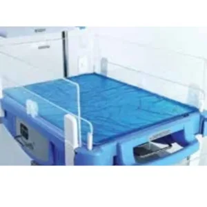 W 1145 Incubadora BabyGuard I 1145 para cuidados intensivos con control microordenador de temperatura.v2