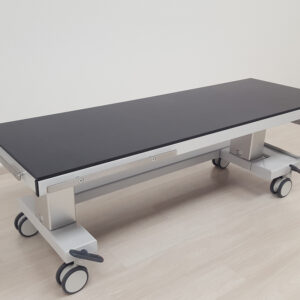 Mesa de rayos X a batería AGA-AKKU-POWER-DUO-LIFT con altura e inclinación