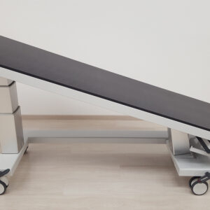 Mesa de rayos X a batería AGA-AKKU-POWER-DUO-LIFT con altura e inclinación