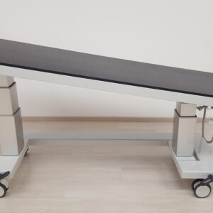 Mesa de rayos X a batería AGA-AKKU-POWER-DUO-LIFT con altura e inclinación