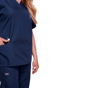 Casaca Sanitaria de Enfermería Cherokee ORIGINALS V-Neck Mujer – Poliéster 65% / Algodón 35%