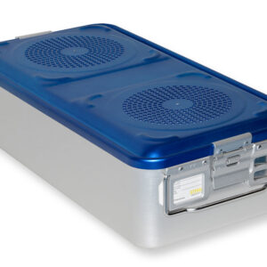 Contenedor de esterilización para instrumental GIMA con 4 filtros – Modelo grande 580 × 280 mm, fondo perforado, altura 100 mm, color azul (Ref. GM37130-F)