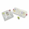 Electrodo adulto ZOLL CPR-D PADZ con kit primeros auxilios incluye mascarilla protectora, máquina de afeitar, tijeras, guantes y toallita húmeda desechable