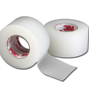 Esparadrapo de plástico microperforado 3M Transpore™ – Rollos de 12,5 mm, 25 mm y 51 mm × 9,14 m | Fijación de apósitos, hipoalergénico y sin látex (Refs. 1527-0, 1527-1, 1527-2)