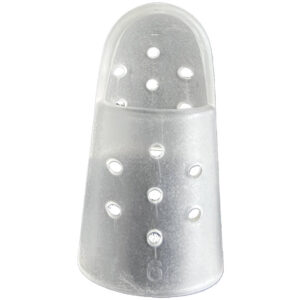 Férula para dedo (finger splint) talla 6 transparente – Plástico rígido con orificios de ventilación | GIMA Ref. 42106 – Caja de 20 uds.