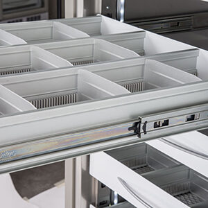 Cajón de aluminio con separadores ajustables para modelo 500 — accesorio Fiocchetti