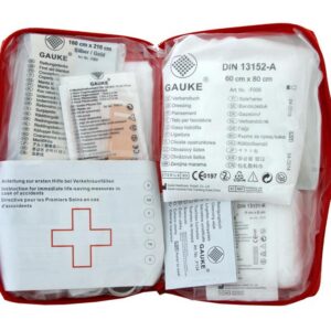 FIRST AID POUCH DIN 13164