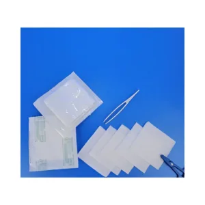 Gasas estériles TNT 15 x 15 cm (plegado 7,5 cm) 4 capas