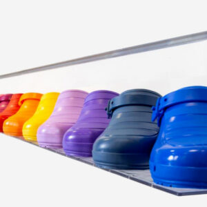 GIMA CLOGS - Zuecos sanitarios profesionales fabricados en Italia, con o sin poros y tirante - Tallas 34-48