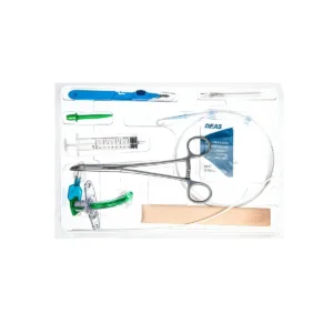 Kit de dilatación percutánea con técnica Griggs para traqueostomía, cricotirotomía, coniotomía o laringotomía. Incluye tubo de traqueostomía de 7 mm con brida fija y lumen de succión subglótica. (Sin fórceps de dilatación).