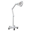 Lámpara de aumento DERMALED con lupa de 3 dioptrías y luz LED fría sobre carro de 5 ruedas – GIMA (Ref. 30736)