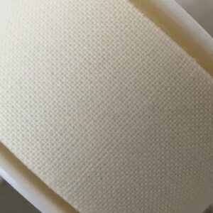 PLASTER ROLL 2.5CM X 5MT*