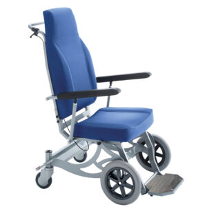 Silla de Transferencia de Pacientes ISCHIA – GIMA | Traslado intrahospitalario y externo, capacidad 160 kg, freno central y bloqueo de dirección (Ref. GM44840)