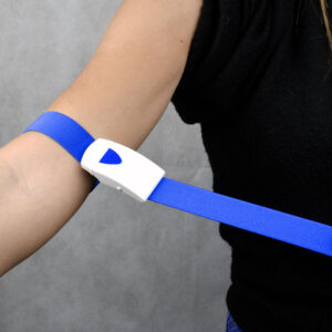 Torniquete elástico QUICK de liberación rápida – GIMA, color azul, 45 x 2,5 cm, uso con una mano (Ref. 25748)