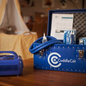 CuddleCot, cuna refrigerada para bebés fallecidos (duelo perinatal)